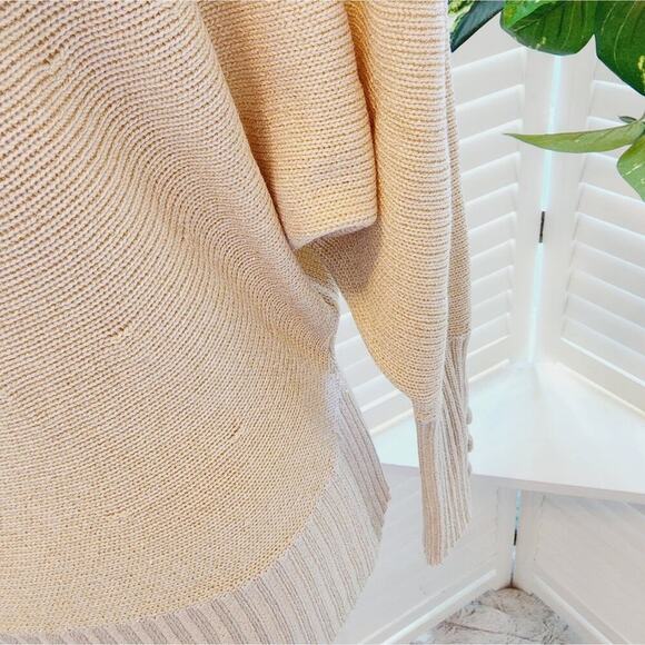 ALICE & OLIVIA GOLD WITH SPARKLE TURTLENECK SWEATER - Picture 3 of 6